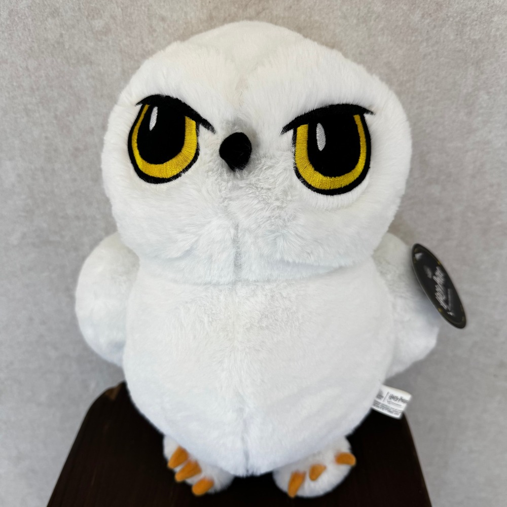 Harry Potter The Exhibition Hedwig Snowy Owl Plush Wizarding World White 14in